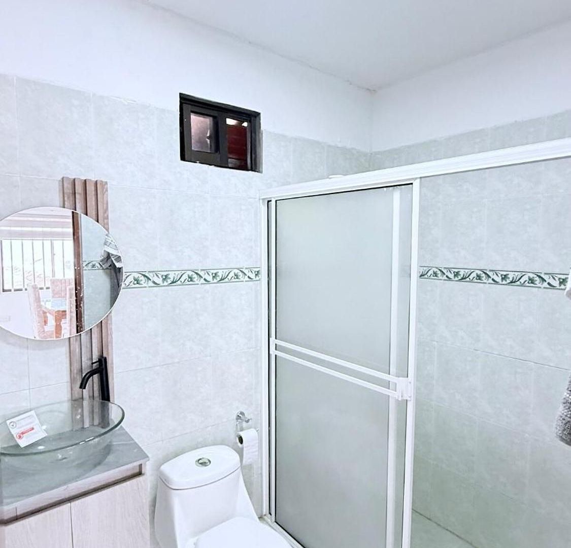 Confortable A 5 Minutos Del Aeropuerto Apartamento *
