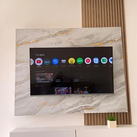 Confortable A 5 Minutos Del Aeropuerto Apartamento *
