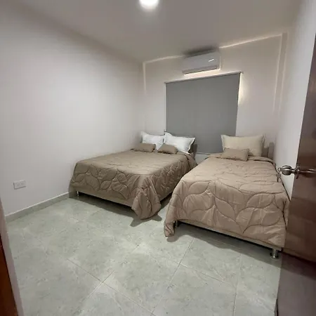 Apartamento Confortable A 5 Minutos Del Aeropuerto *
